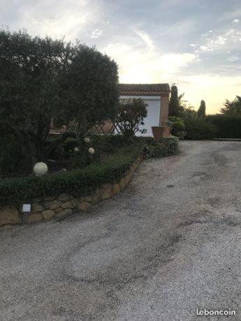 Studio 30 M² Villa Lançon-Provence Dış mekan fotoğraf